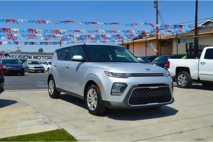 $11995 : Used 2020 Soul LX IVT for sal image 7