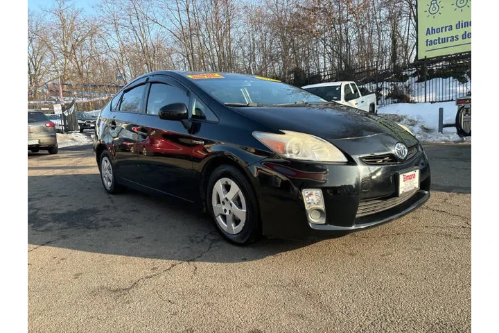$4499 : 2010 Prius II image 1