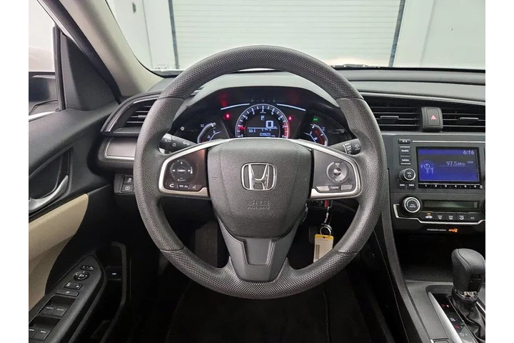 $18998 : Honda Civic 2018 LX 4dr Seda image 10