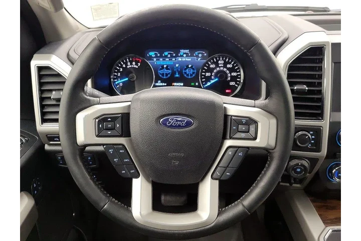 $29998 : Ford F-150 2018 4x4 Lariat 4 image 10