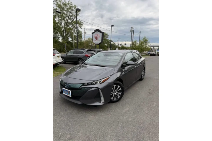 $18995 : 2020 Prius Prime XLE image 3