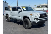 2020 Toyota Tacoma Double Cab thumbnail