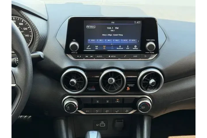 $14825 : Nissan Sentra 2022 S 4dr Sed image 4