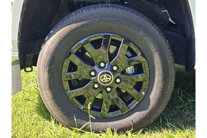$35213 : Toyota Tacoma 2025 4x2 SR5 4 image 10