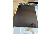 $800 : Like new iPad Pro 13” M4 7th g thumbnail