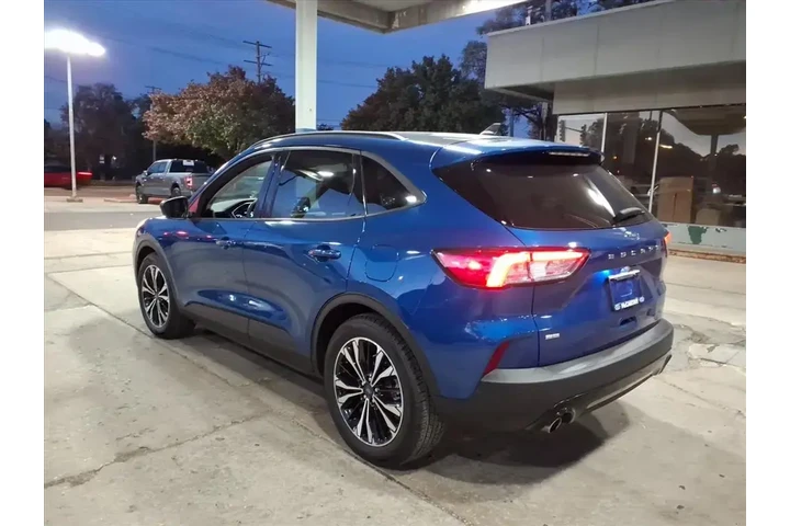 $24987 : Ford Escape 2022 SE 4dr SUV image 5