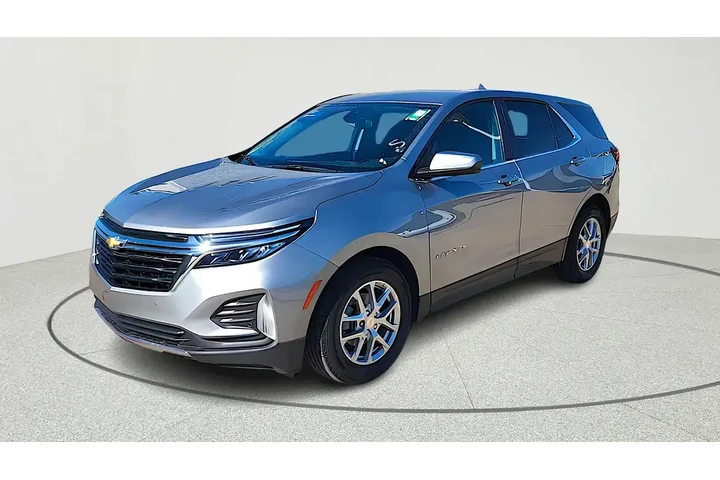 $20792 : Chevrolet Equinox 2024 LT 4d image 3