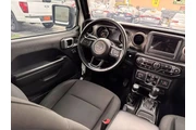 Jeep Wrangler Unlimited thumbnail