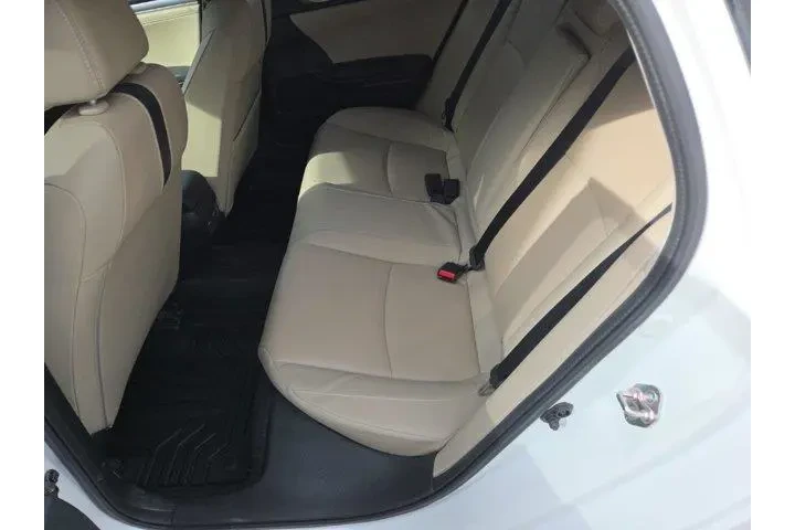 $18298 : Honda Civic 2016 Touring 4dr image 7