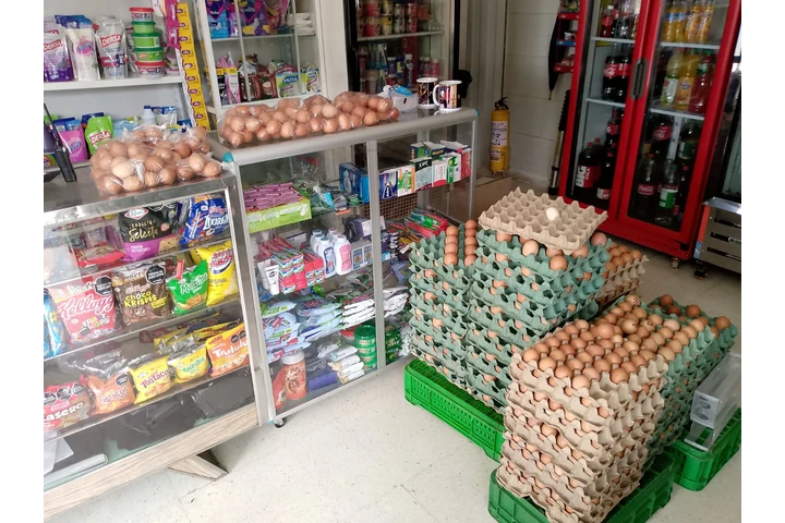 $30000000 : Venta de supermercado y fruver image 5