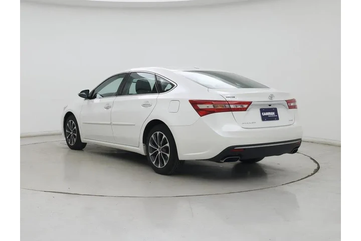 $27998 : Toyota Avalon 2018 XLE Premi image 2