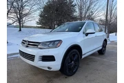 $9995 : 2013 Touareg TDI Sport thumbnail