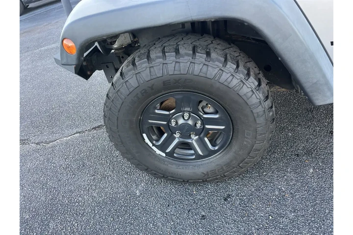 $14995 : 2016 Wrangler Unlimited Sport image 9