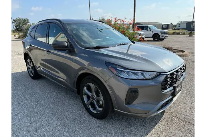 $22981 : Ford Escape 2024 ST-Line 4dr image 7