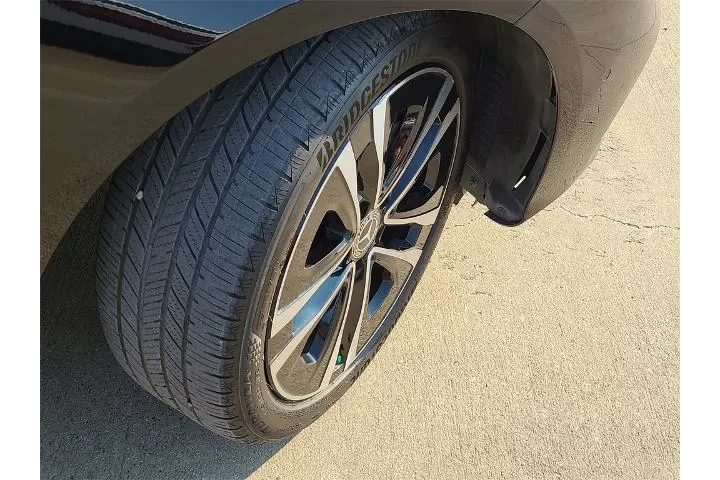 $38489 : Mercedes-Benz CLA 2025 AWD C image 8