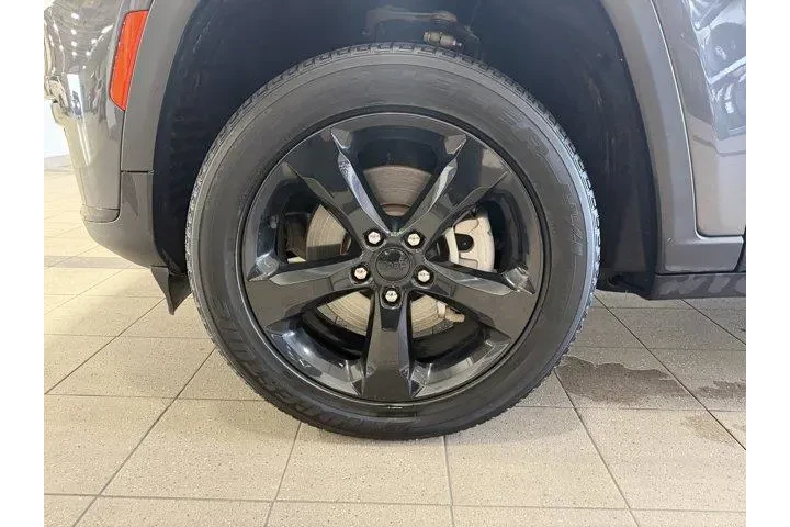 $34987 : Jeep Grand Cherokee L 2023 4 image 5