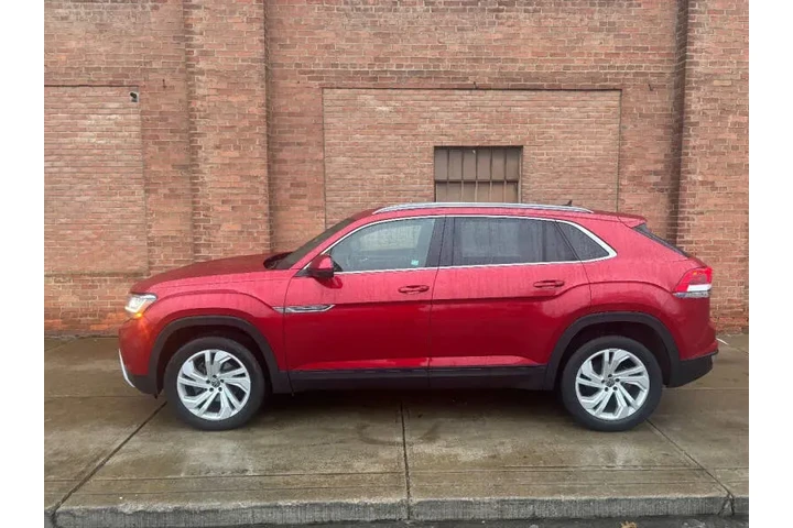 $22500 : 2020 Atlas Cross Sport V6 SEL image 3