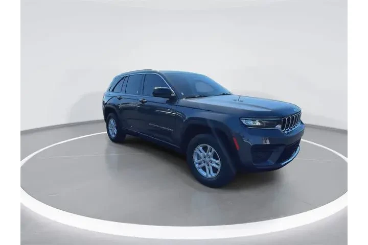 $26399 : Jeep Grand Cherokee 2022 4x4 image 2
