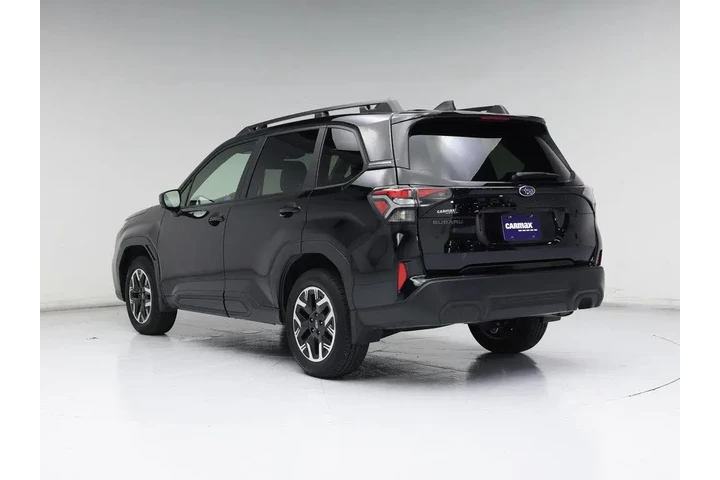 $31998 : Subaru Forester 2025 AWD Pre image 2