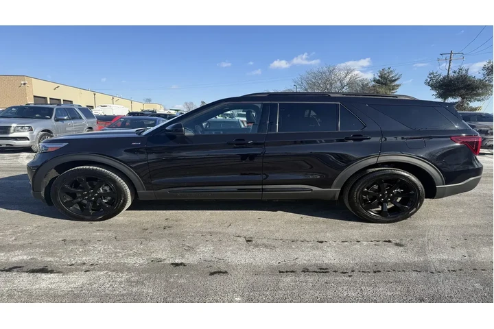 $36985 : Ford Explorer 2023 AWD ST-Li image 3