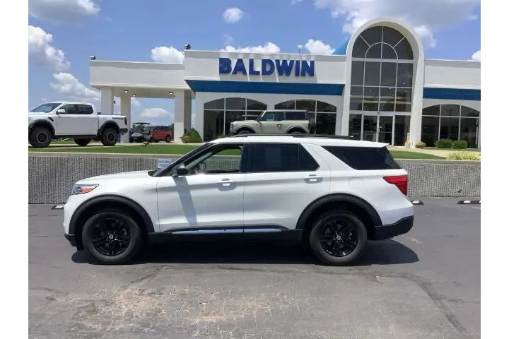 $36550 : Ford Explorer 2022 AWD XLT 4 image 4