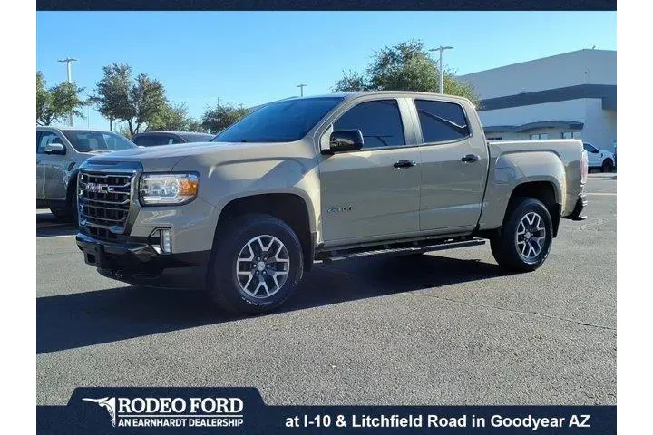 $32399 : GMC Canyon 2022 4x4 AT4 4dr image 1