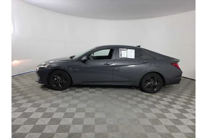 $18987 : Hyundai ELANTRA Hybrid 2023 image 5