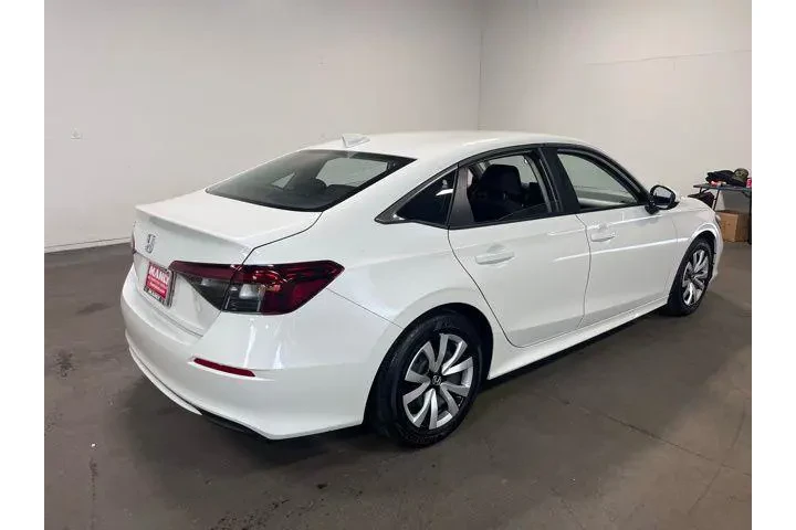 $24000 : Honda Civic 2025 LX 4dr Seda image 3