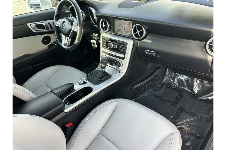 $16379 : Mercedes-Benz SLK 2013 SLK 2 image 8