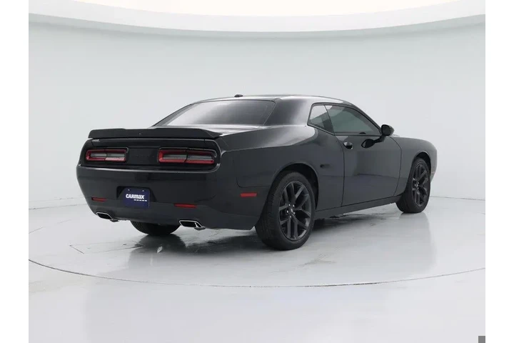 $25998 : Dodge Challenger 2022 SXT 2d image 8