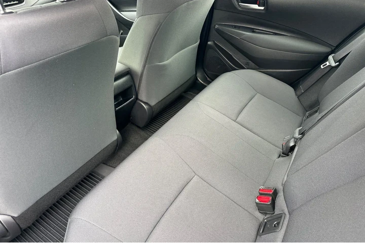 $20000 : Toyota Corolla Hybrid 2021 L image 8