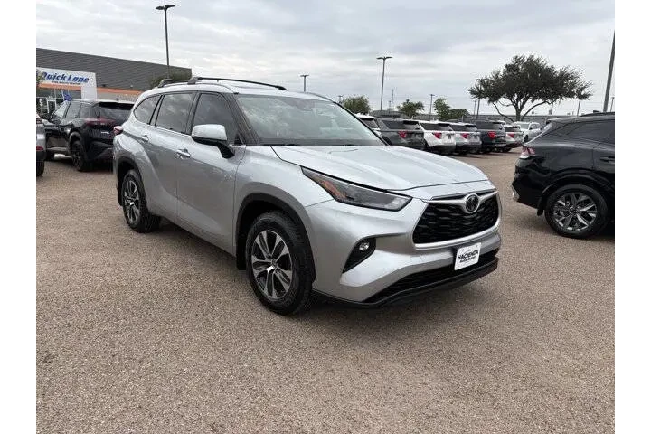 $32753 : 2022 Highlander XLE image 6