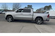 $35900 : Ram 1500 2020 4x4 Limited 4d thumbnail