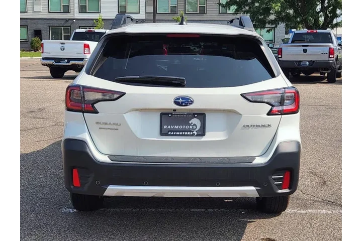 $20995 : 2021 Outback Limited image 10