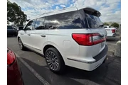 $36800 : Lincoln Navigator 2019 4x4 R thumbnail