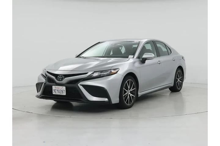 $26998 : Toyota Camry 2023 SE 4dr Sed image 4