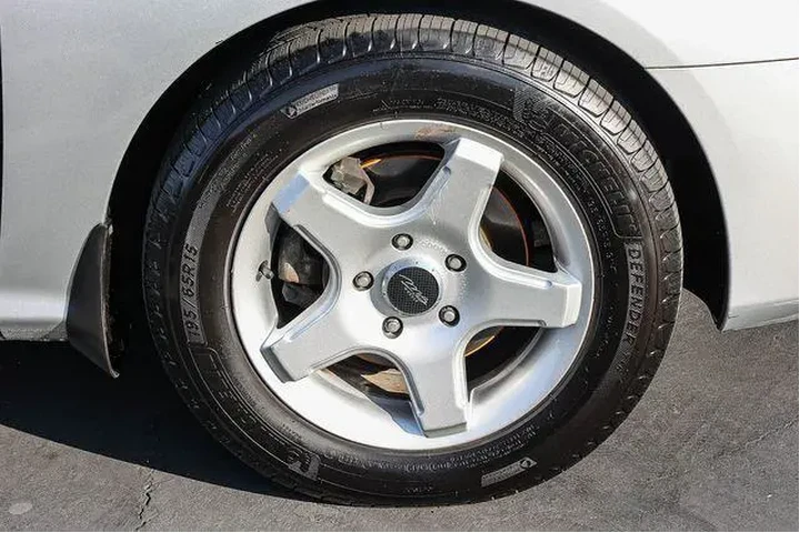 $9998 : Hyundai ELANTRA 2007 GLS 4dr image 9