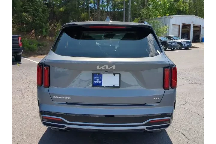 $30610 : Kia Sorento 2023 AWD SX 4dr image 5