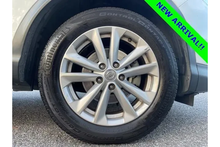 $13039 : Nissan Rogue Sport 2018 S 4d image 3