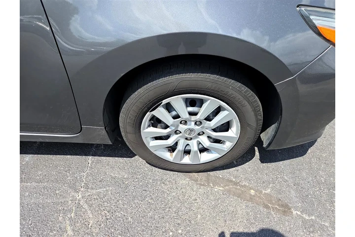 $12995 : 2018 Altima 2.5 S image 9