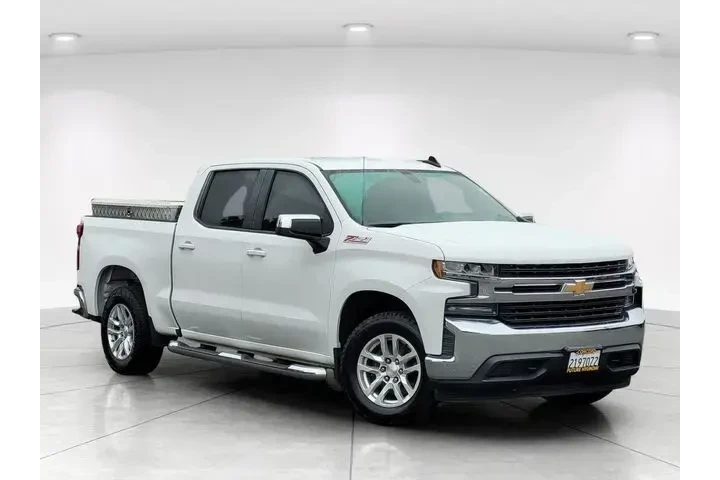 $32488 : Chevrolet Silverado 1500 202 image 1