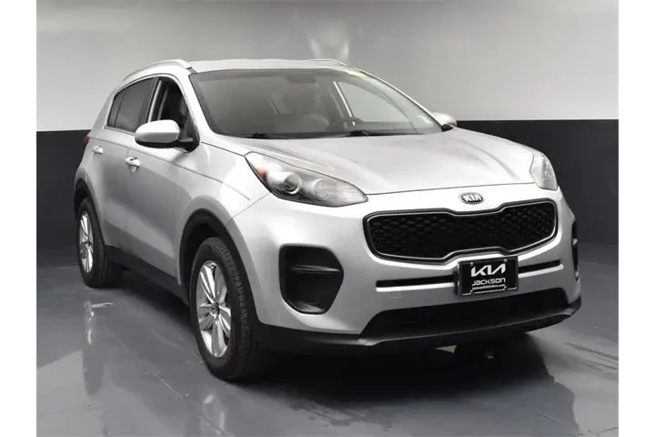 $10992 : Kia Sportage 2017 LX 4dr SUV image 2