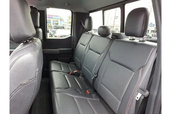 $27997 : Ford F-150 2021 4x4 Lariat 4 image 10