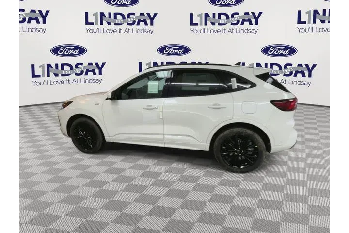 $30799 : Ford Escape 2024 AWD ST-Line image 5
