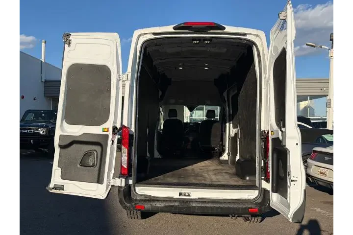 $39000 : Ford Transit 2023 AWD 250 3d image 10