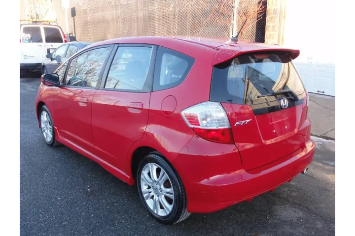 $6950 : 2011 Fit Sport image 5