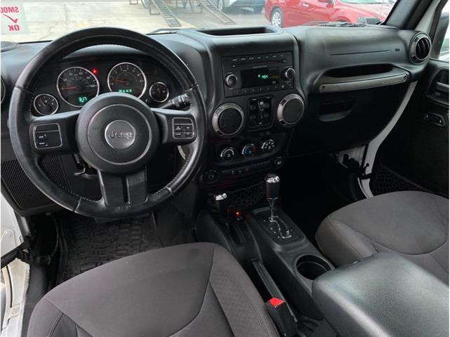 $30995 : 2016 Jeep Wrangler Unlimited S image 4