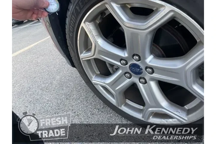 $16000 : Ford Escape 2017 AWD Titaniu image 7