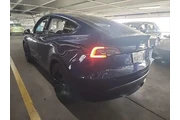 $28499 : Tesla Model Y 2023 AWD Long thumbnail