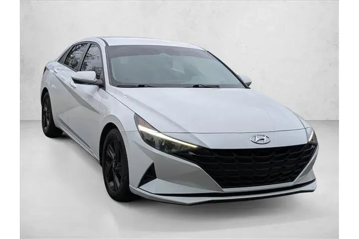 $17900 : Hyundai ELANTRA 2022 SEL 4dr image 8